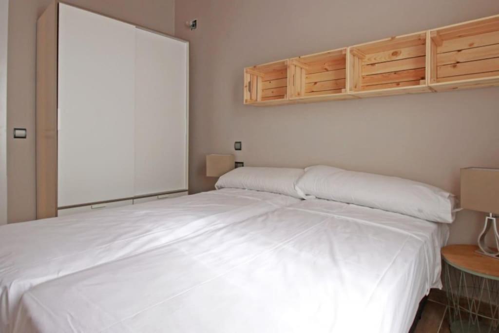 Bebarceloner Sants Apartments - 2 Bedrooms المظهر الخارجي الصورة